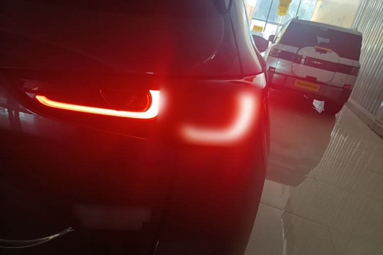 Used Mazda CX-5 2024 2.0L Automatic Two-Wheel Drive Comfort Version Right Rear Taillight