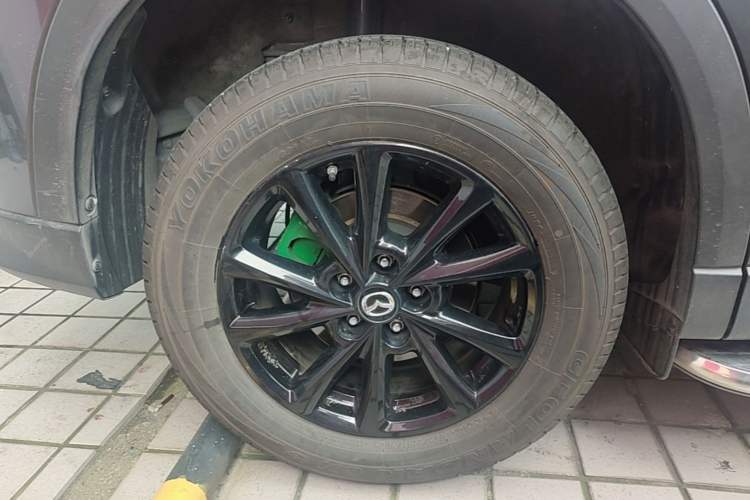 Used Mazda CX-5 2024 2.0L Automatic Two-Wheel Drive Comfort Version Right Rear Wheel Hub