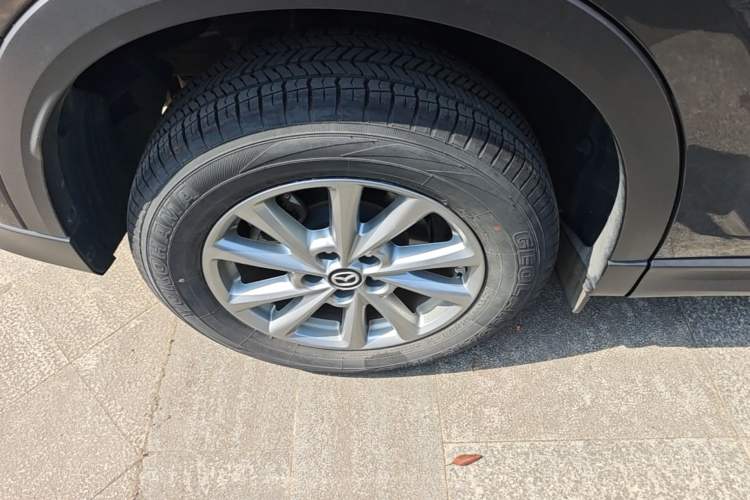 Used Mazda CX-5 2024 2.0L Automatic Two-Wheel Drive Zhiya Pro Right Rear Wheel Hub