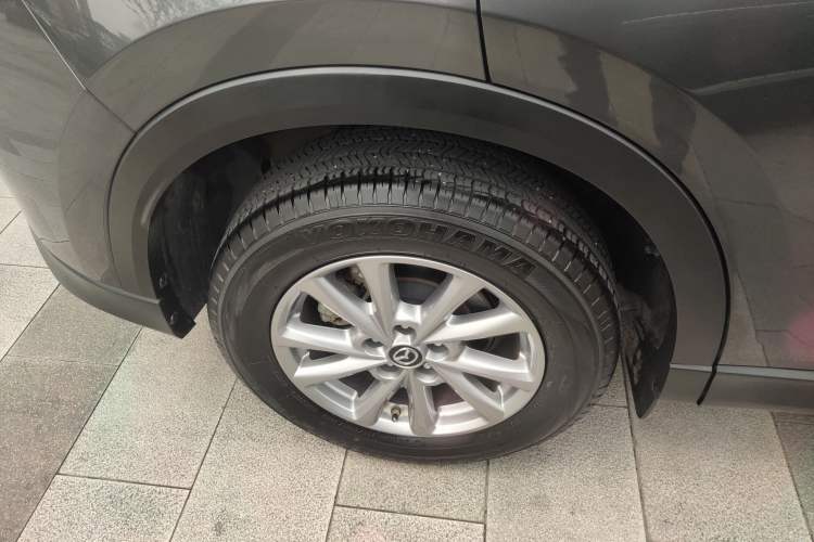 Used Mazda CX-5 2024 2.0L Automatic Two-Wheel Drive ZhiShang Version Right Rear Wheel Hub