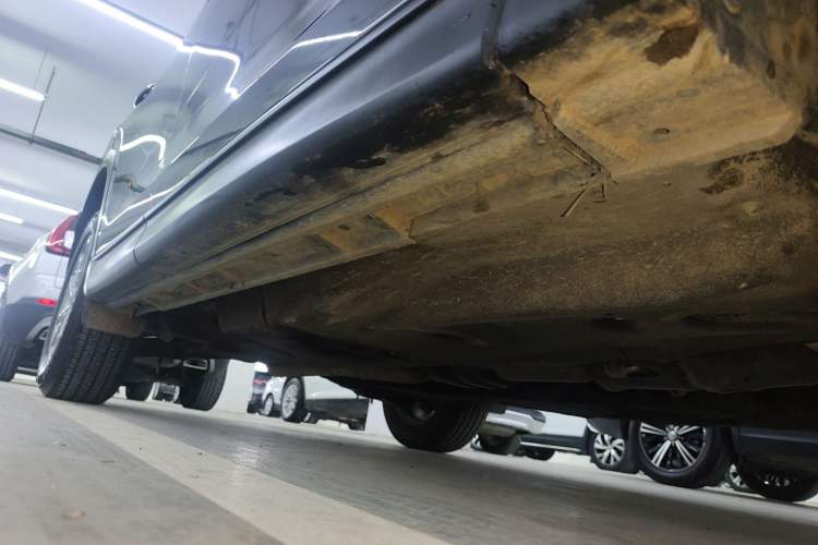 Used Mazda CX-5 2024 2.0L Automatic Two-Wheel Drive ZhiShang Version Right Side Sill