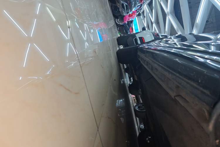 Used Mazda CX-5 2024 2.0L Automatic Two-Wheel Drive ZhiShang Pro Right Side Sill