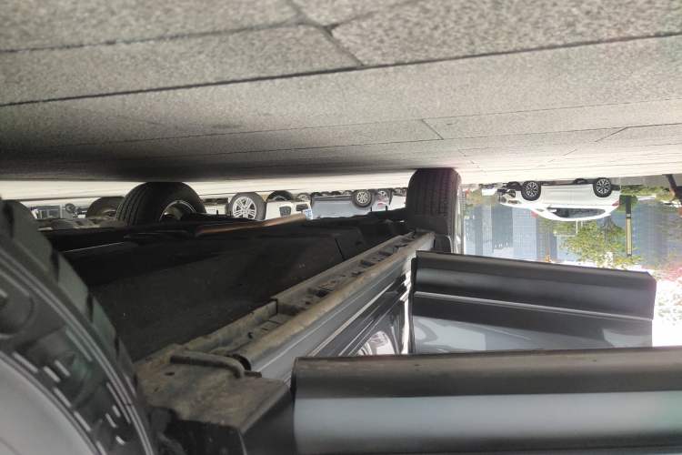 Used Mazda CX-5 2024 2.0L Automatic Two-Wheel Drive ZhiShang Version Right Side Sill