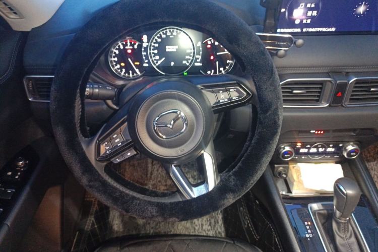 Used Mazda CX-5 2024 2.0L Automatic Two-Wheel Drive ZhiShang Version Steering Wheel