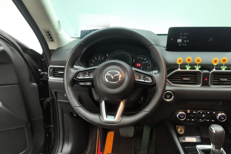 Used Mazda CX-5 2024 2.0L Automatic Two-Wheel Drive ZhiShang Version Steering Wheel