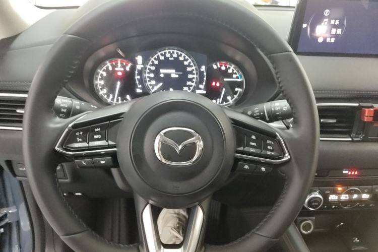 Used Mazda CX-5 2024 2.5L Automatic Two-Wheel Drive ZhiZun Version Steering Wheel