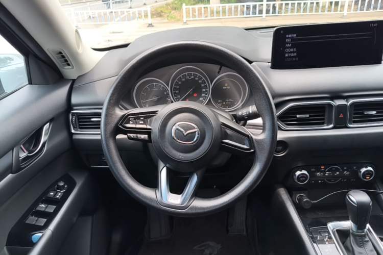 Used Mazda CX-5 2024 2.0L Automatic Two-Wheel Drive Comfort Version Steering Wheel