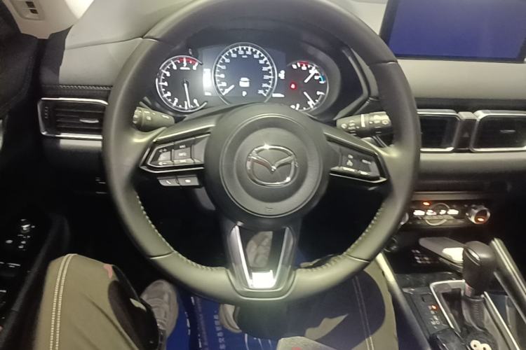 Used Mazda CX-5 2024 2.0L Automatic Two-Wheel Drive ZhiShang Version Steering Wheel