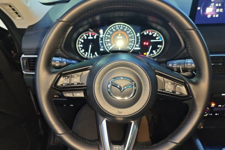 Used Mazda CX-5 2024 2.0L Automatic Two-Wheel Drive ZhiShang Version Steering Wheel