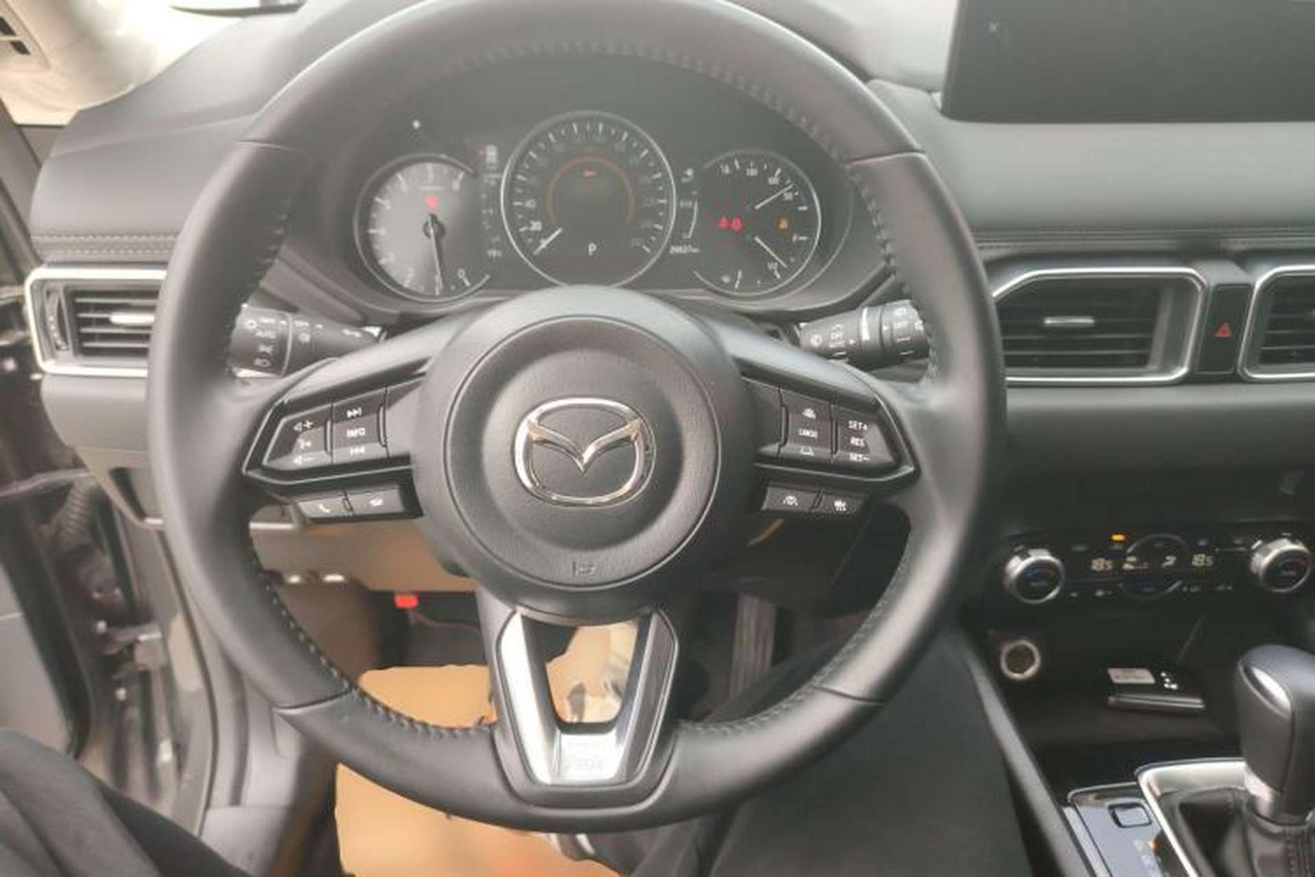 Used Mazda CX-5 2024 2.0L Automatic Two-Wheel Drive ZhiShang Pro Steering Wheel