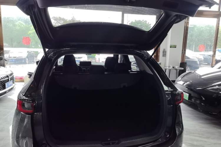 Used Mazda CX-5 2024 2.0L Automatic Two-Wheel Drive Comfort Version Trunk