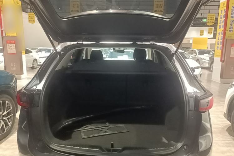 Used Mazda CX-5 2024 2.0L Automatic Two-Wheel Drive ZhiShang Version Trunk