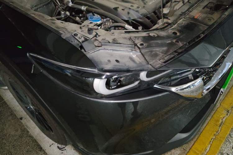 Used Mazda CX-5 2024 2.0L Automatic Two-Wheel Drive Comfort Version Right Front Headlight