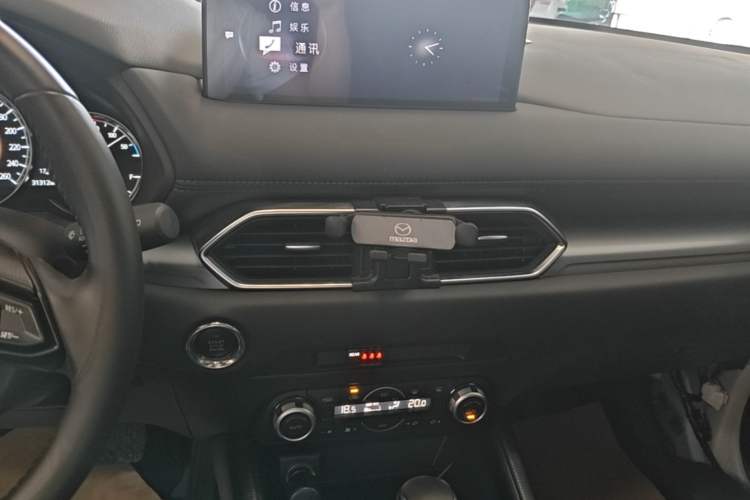 Used Mazda CX-5 2024 2.0L Automatic Two-Wheel Drive ZhiShang Version Audio And AC Panel