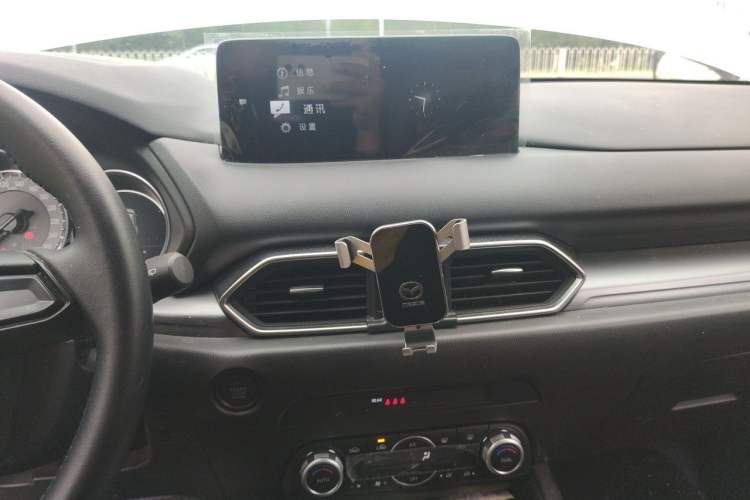 Used Mazda CX-5 2024 2.0L Automatic Two-Wheel Drive Comfort Version Audio And AC Panel