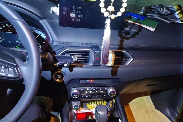 Used Mazda CX-5 2024 2.0L Automatic Two-Wheel Drive ZhiShang Version Audio And AC Panel