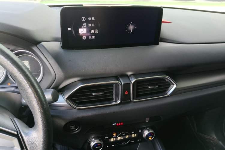 Used Mazda CX-5 2024 2.0L Automatic Two-Wheel Drive Comfort Version Audio And AC Panel