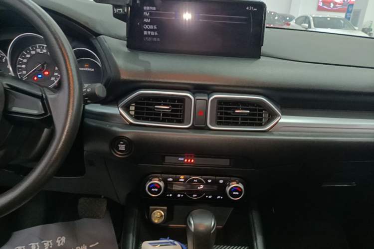 Used Mazda CX-5 2024 2.0L Automatic Two-Wheel Drive Comfort Version Audio And AC Panel