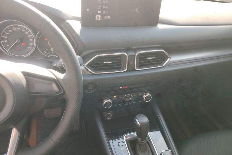 Used Mazda CX-5 2024 2.0L Automatic Two-Wheel Drive Comfort Version Audio And AC Panel