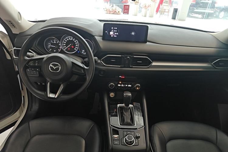 Used Mazda CX-5 2024 2.0L Automatic Two-Wheel Drive Comfort Version Center Console