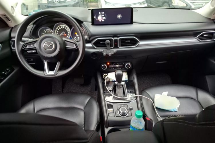 Used Mazda CX-5 2024 2.0L Automatic Two-Wheel Drive Comfort Version Center Console