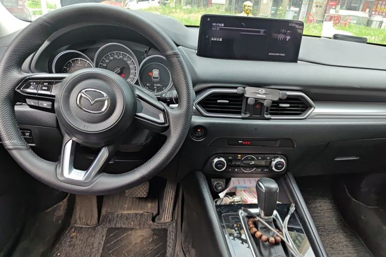 Used Mazda CX-5 2024 2.0L Automatic Two-Wheel Drive Comfort Version Center Console