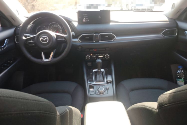 Used Mazda CX-5 2024 2.0L Automatic Two-Wheel Drive Comfort Version Center Console