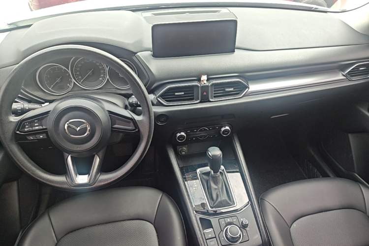 Used Mazda CX-5 2024 2.0L Automatic Two-Wheel Drive Comfort Version Center Console