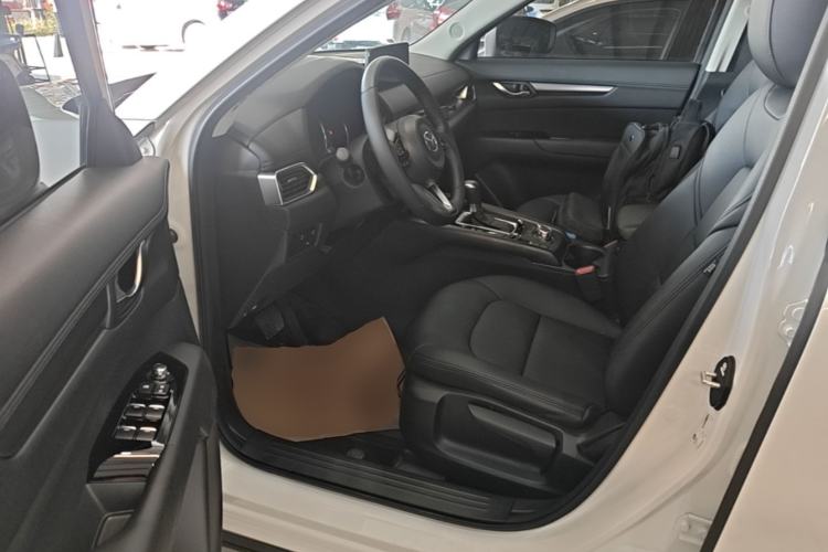 Used Mazda CX-5 2024 2.0L Automatic Two-Wheel Drive ZhiShang Version Driver Seat