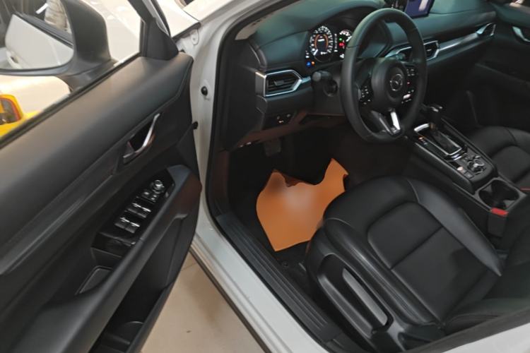 Used Mazda CX-5 2024 2.0L Automatic Two-Wheel Drive ZhiShang Version Driver Seat