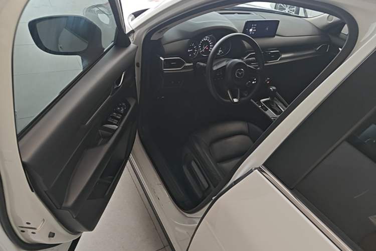 Used Mazda CX-5 2024 2.0L Automatic Two-Wheel Drive Comfort Version Driver Seat