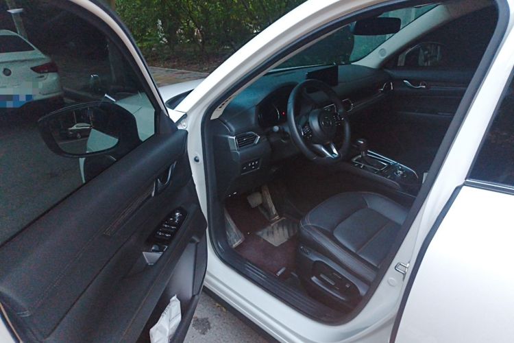 Used Mazda CX-5 2024 2.5L Automatic Two-Wheel Drive ZhiZun Version Driver Seat