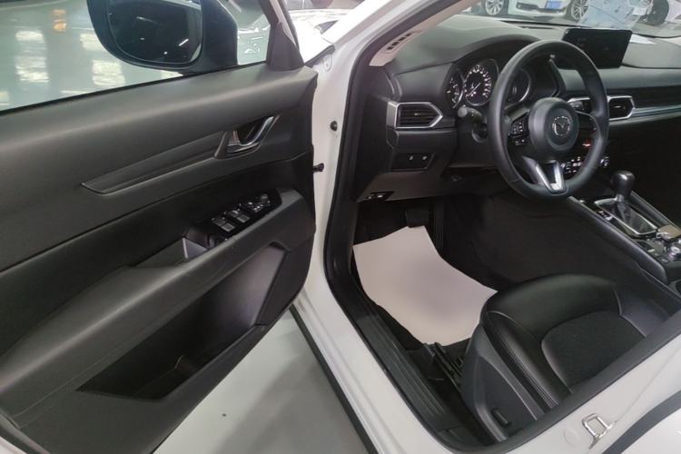 Used Mazda CX-5 2024 2.0L Automatic Two-Wheel Drive Comfort Version Driver Seat
