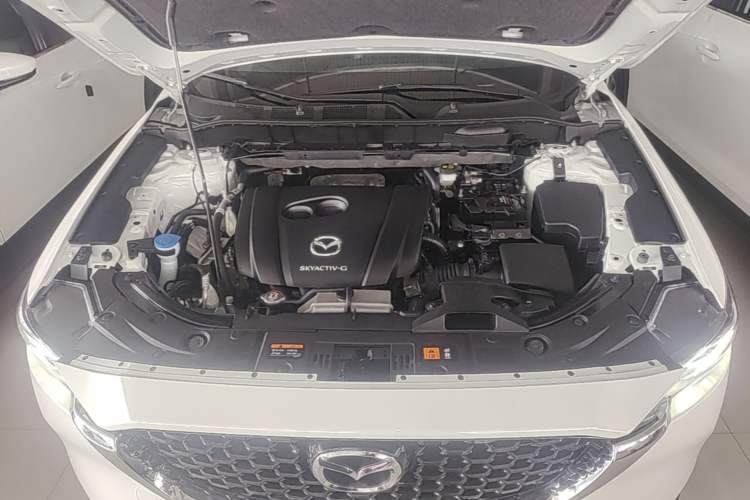 Used Mazda CX-5 2024 2.0L Automatic Two-Wheel Drive Comfort Version Engine Bay