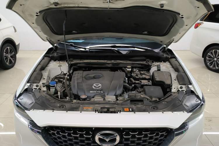 Used Mazda CX-5 2024 2.0L Automatic Two-Wheel Drive Comfort Version Engine Bay
