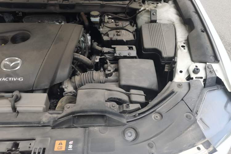 Used Mazda CX-5 2024 2.0L Automatic Two-Wheel Drive Comfort Version Engine Bay Left