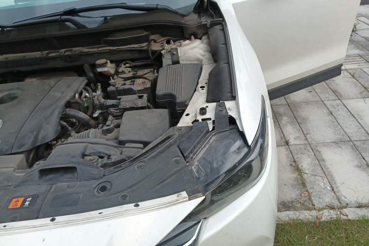 Used Mazda CX-5 2024 2.0L Automatic Two-Wheel Drive Comfort Version Engine Bay Left