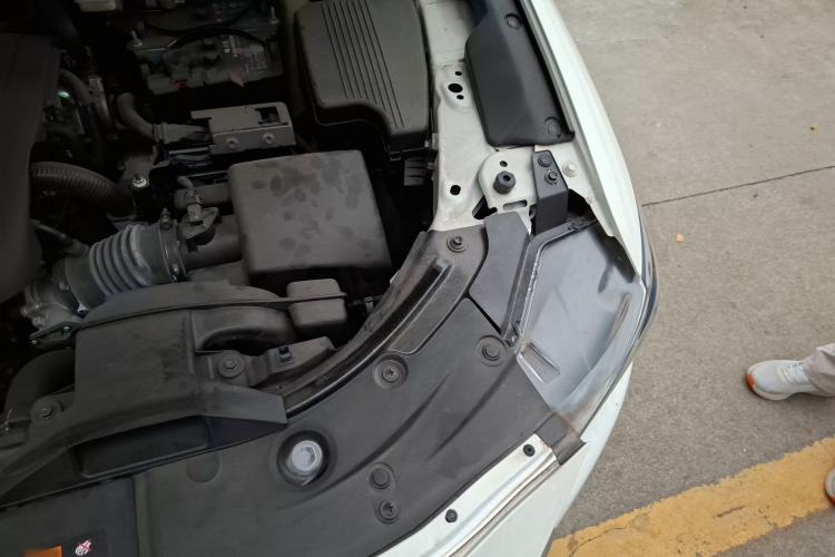 Used Mazda CX-5 2024 2.0L Automatic Two-Wheel Drive Comfort Version Engine Bay Left