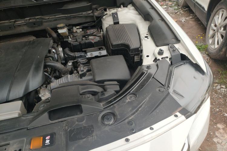 Used Mazda CX-5 2024 2.0L Automatic Two-Wheel Drive Comfort Version Engine Bay Left