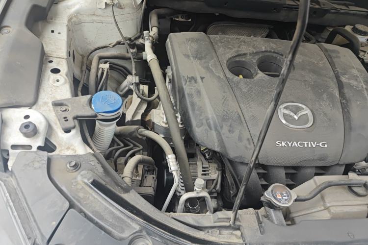 Used Mazda CX-5 2024 2.0L Automatic Two-Wheel Drive ZhiShang Version Engine Bay Right