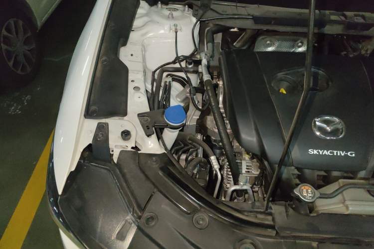 Used Mazda CX-5 2024 2.0L Automatic Two-Wheel Drive Comfort Version Engine Bay Right