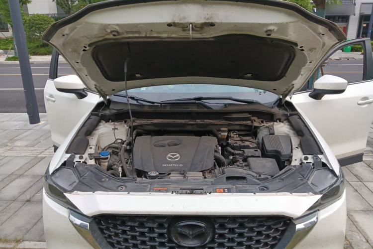 Used Mazda CX-5 2024 2.0L Automatic Two-Wheel Drive Comfort Version Engine Bay
