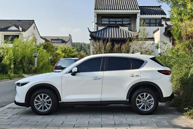 Used Mazda CX-5 2024 2.0L Automatic Two-Wheel Drive ZhiShang Pro Exterior 3