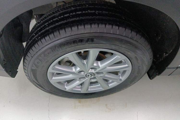 Used Mazda CX-5 2024 2.0L Automatic Two-Wheel Drive Comfort Version Exterior 5