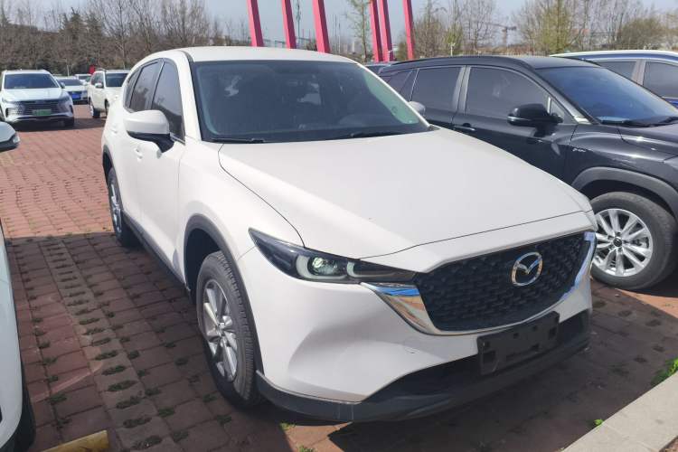 Used Mazda CX-5 2024 2.0L Automatic Two-Wheel Drive Comfort Version Front Right 45 Deg