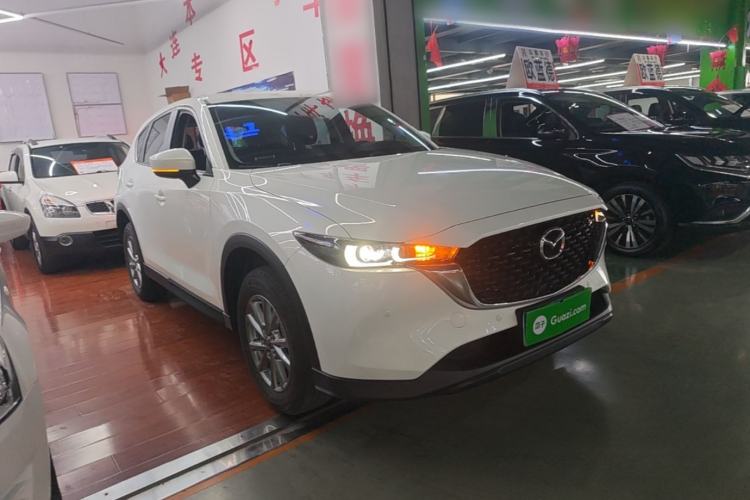 Used Mazda CX-5 2024 2.0L Automatic Two-Wheel Drive ZhiShang Version Front Right 45 Deg
