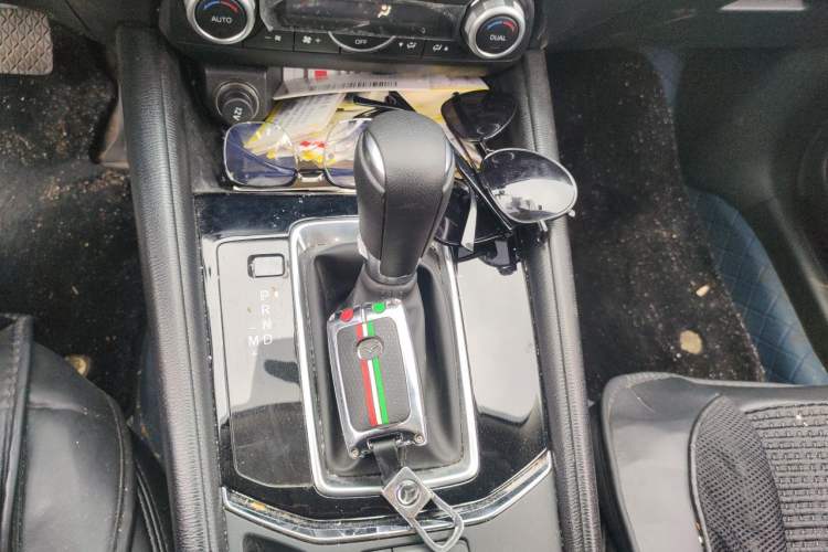 Used Mazda CX-5 2024 2.0L Automatic Two-Wheel Drive Comfort Version Gear Lever