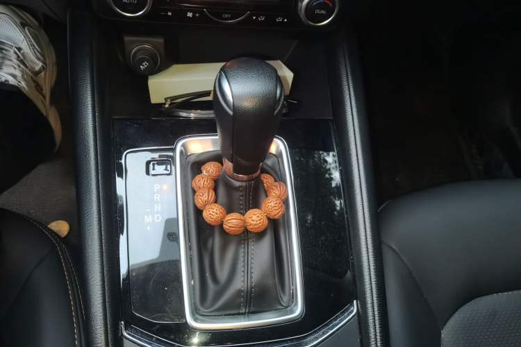 Used Mazda CX-5 2024 2.0L Automatic Two-Wheel Drive Comfort Version Gear Lever