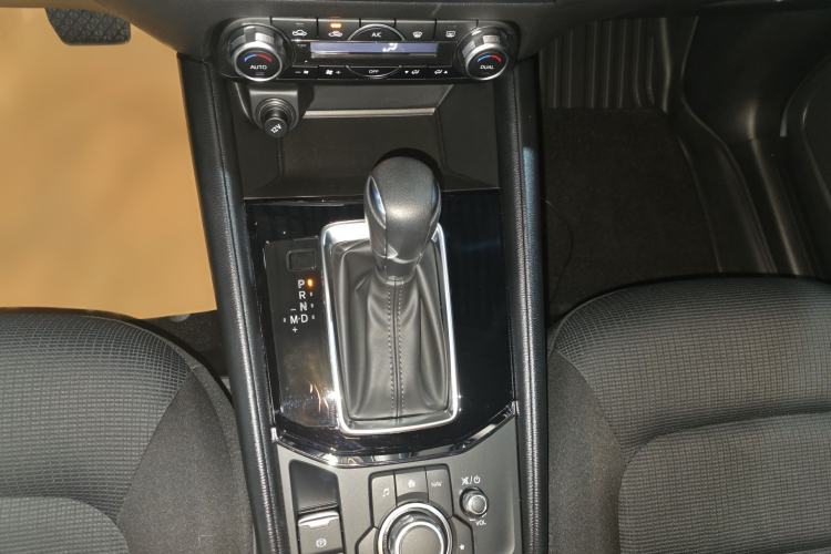 Used Mazda CX-5 2024 2.0L Automatic Two-Wheel Drive Comfort Version Gear Lever