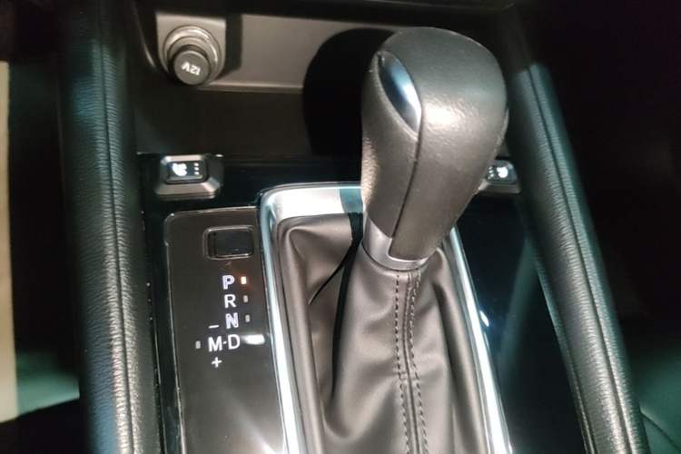 Used Mazda CX-5 2024 2.0L Automatic Two-Wheel Drive Comfort Version Gear Lever